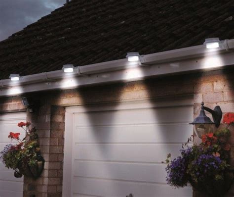 Best Outdoor Solar Garage Lights | Ralnosulwe