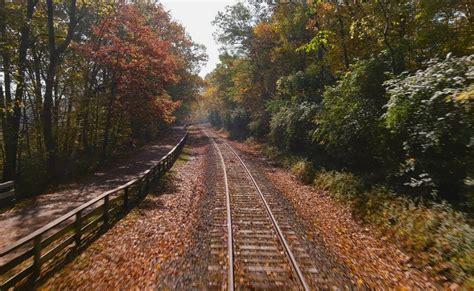 The Fall Flyer Train At Cuyahoga Valley Scenic Railroad Is Truly ...