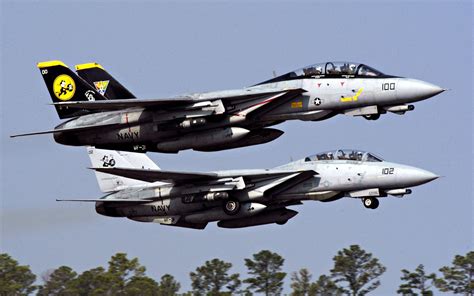 Free Widescreen Wallpapers: F-14B Tomcat Section Takeoff 1680 x 1050 Widescreen Wallpaper