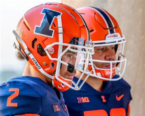 New Helmet for Illinois Football — UNISWAG