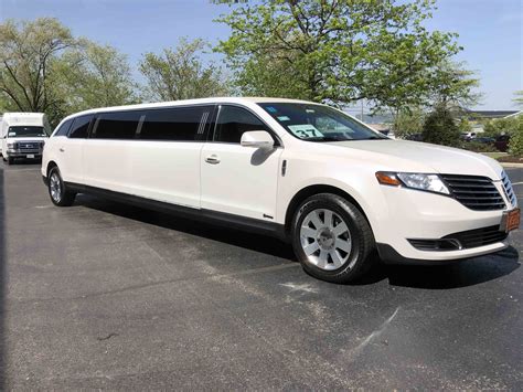 Lincoln MKT Stretch Limousine in White ⋆ Touch of Class Limousine