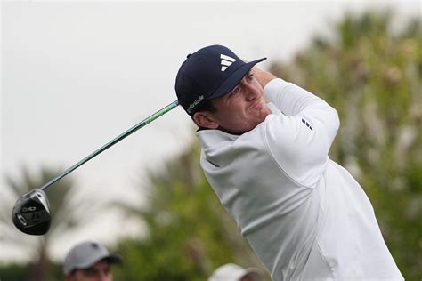 Nick Dunlap turns pro after historic American Express PGA Tour win: Is ...