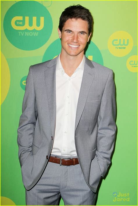 Robbie Amell - The Tomorrow People Photo (35127802) - Fanpop