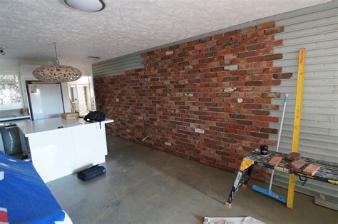 Brick Veneer Feature Wall - SEQ Tiling and Cladding Service