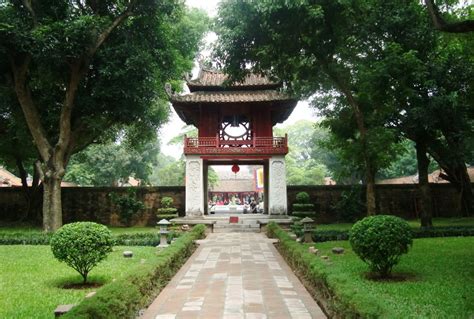 Temple of Literature in Hanoi - Guide Vietnam