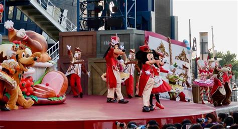 My Favourite 15 Christmas Photos at Tokyo DisneySea