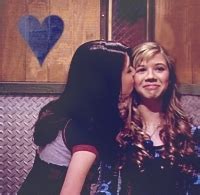 Cam kiss in the lift - Carly Shay & Sam Puckett Icon (32195295) - Fanpop