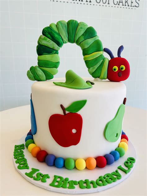 Hungry Caterpillar cake – Runaway Cupcakes