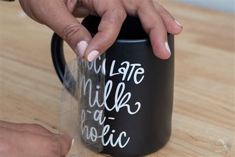 How To Personalize Mugs With Cricut - Anika's DIY Life