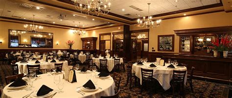 Maggiano's Little Italy Wedding Venue in Philadelphia | PartySpace