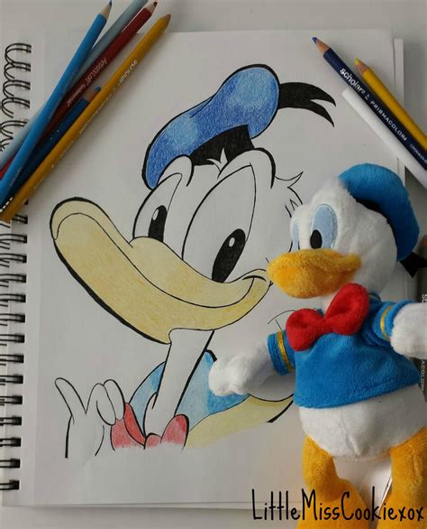 Donald Duck by LittleMissCookiexox on DeviantArt
