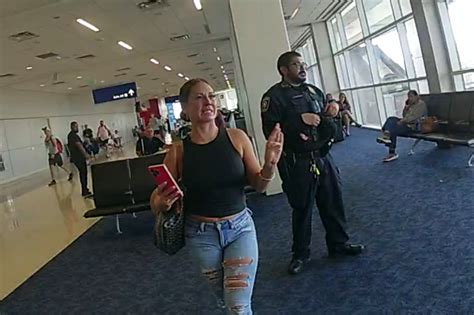 Police thought ‘crazy plane lady’ Tiffany Gomas was intoxicated, airline staff said she ...