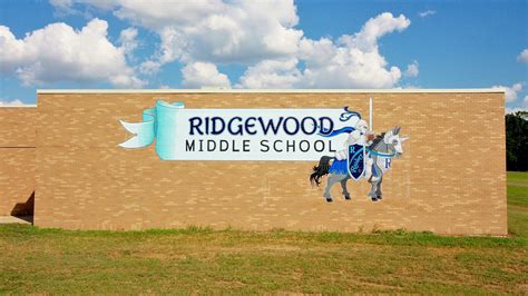 Ridgewood Middle School – Shreveport, LA – ARTISTIC SHARK