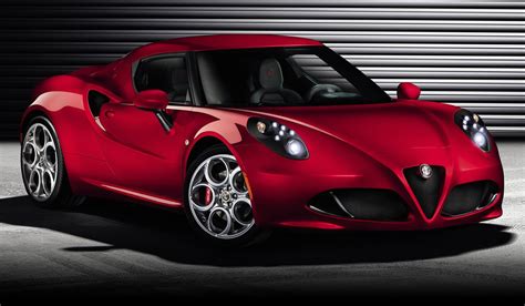 Alfa Romeo 4C: Worth Considering Over Corvette?