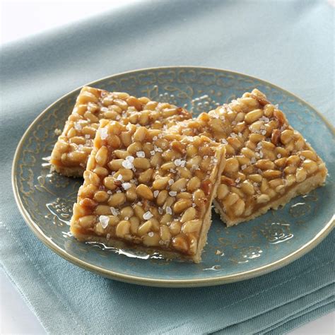 Pine Nut Caramel Shortbread Recipe: How to Make It