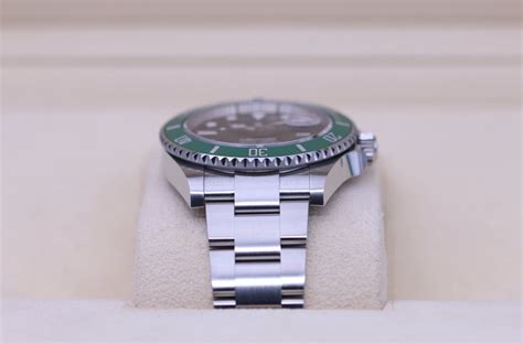 Rolex Submariner (Date) 41 “Kermit” 126610LV – 2023 Unworn! – Nashville Watch