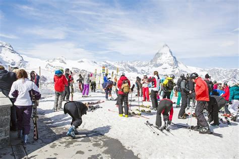 When is the best time to ski in Switzerland? (ski tour planning) – europe-cities.com