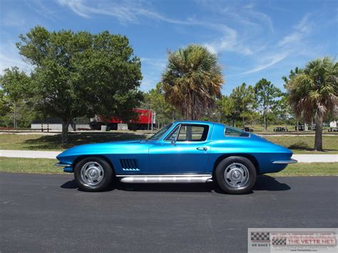 TheVetteNet.com - 1967 Corvette Coupe Marina Blue