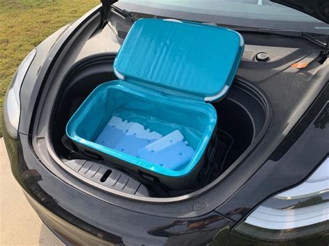 Tesmanian Discount Code: Save 10% Off Tesla Model 3/Y Cooler Bags - TeslaNorth.com