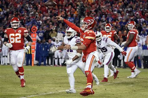 Bills-Chiefs matchups to watch: stopping Travis Kelce and Chris Jones - Buffalo Rumblings