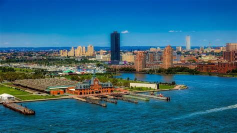 Ellis Island - New York City - Love to Eat and Travel