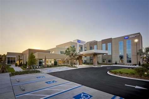 Tampa General Health - JE Dunn Construction