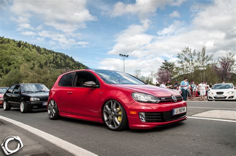 Red Volkswagen Golf Mk6 GTI | VW Golf Tuning