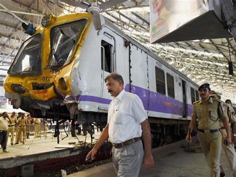 'Freak' accident at Mumbai's Churchgate station - india - photos ...