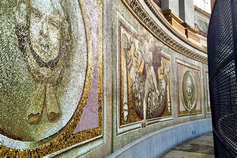 st peter's basilica - mosaics inside the dome ... - Living + Nomads ...