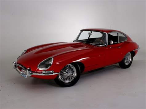 1966 Jaguar XKE - Information and photos - MOMENTcar