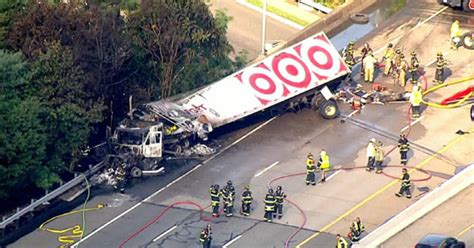 Target Truck Catches Fire, Shuts Down Southbound I-287 In N.J. - CBS New York