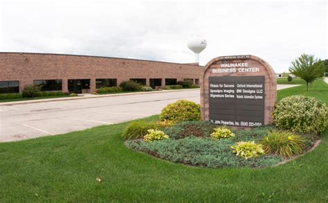 Waunakee Business Center - Waunakee WI Flex Space - St. John Properties