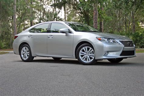 2014 Lexus ES 350 - Driven | Top Speed