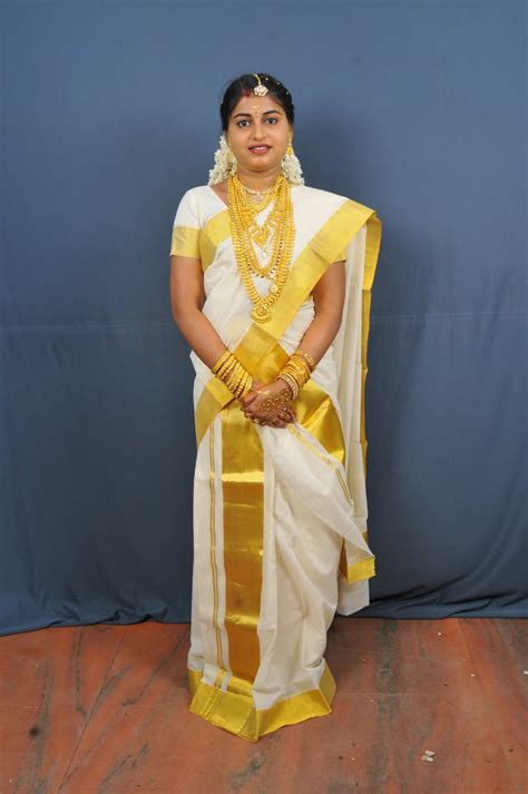 Tamil Girls: பாரம்பரிய உடையில் தமிழ் பெண்கள் traditional dress of tamil ...