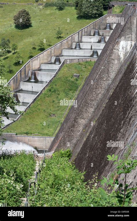 Stepped spillway - a type of overflow, and the dam at Wimbleball ...