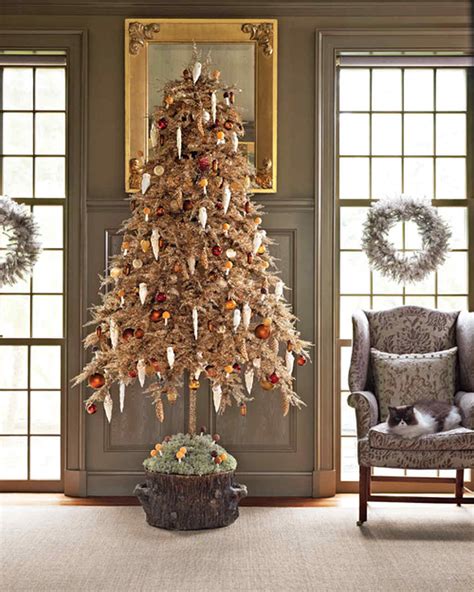 Martha's Holiday Decorating Ideas | Martha Stewart