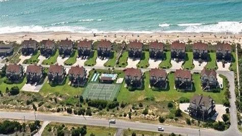 Spectacular Direct Oceanfront 2BR Condo in Emerald Isle NC Ocean Reef 7B1 in Emerald Isle | Best ...