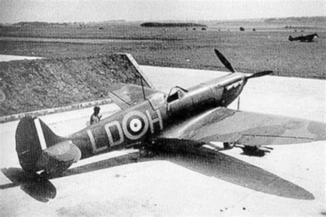 Asisbiz Spitfire MkIa RAF 602Sqn LOH Battle of Britain 01