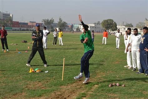 1st Batch Cricket Training | Al Nadi al Burhani