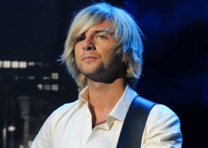 DERRY SINGER MOURNS FELLOW BAND MEMBER…. DEATH OF CELTIC THUNDER’S ...