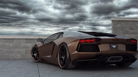 Luxurious Cars Wallpapers - Wallpaper Cave