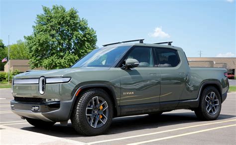 Rivian beats revenue estimates on high-end EV sales | Fox Business