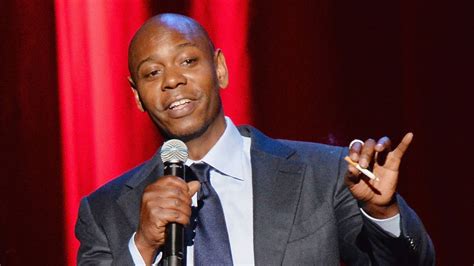 Audience walks out on Dave Chappelle after he criticizes Israel during ...