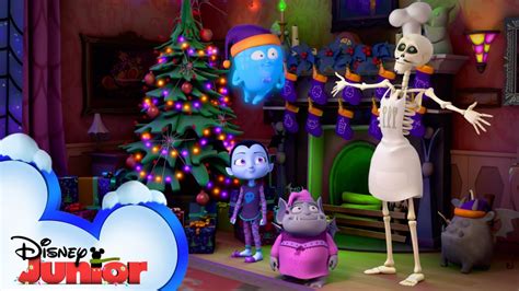 A Spooky Christmas🎄 | Vampirina | Disney Junior - YouTube