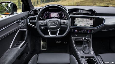 2020 Audi Q3 Sportback - Interior, Cockpit | Caricos