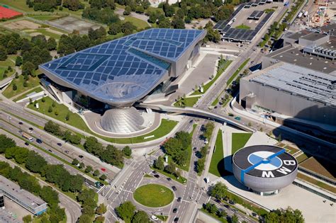 Information Dose: BMW Welt & BMW Museum in Munich