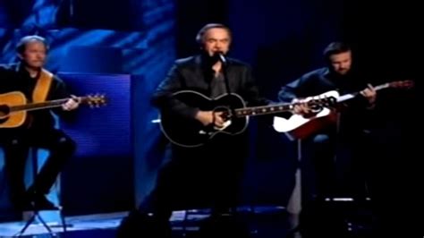 Neil Diamond - "Home Before Dark" Live 2008 (U.K.) - YouTube