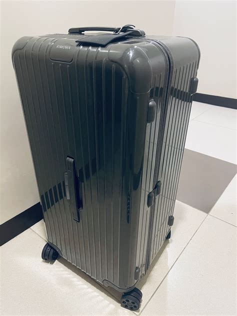 Rimowa Essential Trunk Plus 2021 Slate, Hobbies & Toys, Travel, Luggage ...