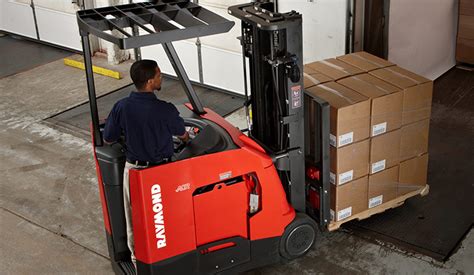 Counterbalanced Lifts | Raymond Forklifts | Associated