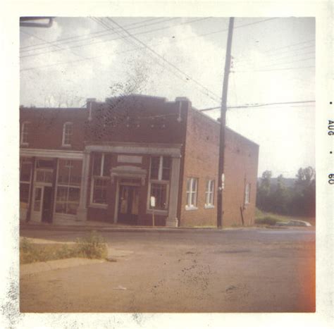 Snapshots of Eddyville in 1960